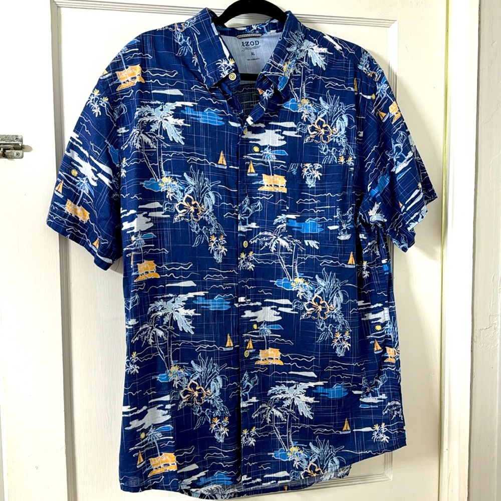 IZOD saltwater short sleeve shirt